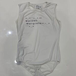 Maison Martin Margiela White Logo-Print Kids One-Piece Bodysuit